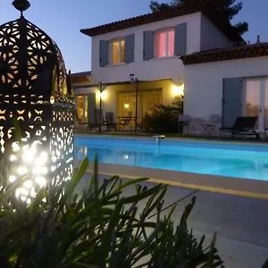  Bed & Breakfast L Olivadou